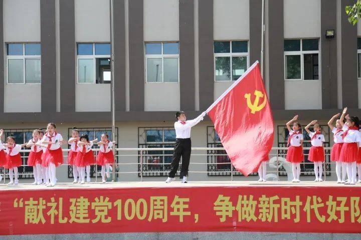 微光汇聚 温暖寒冬